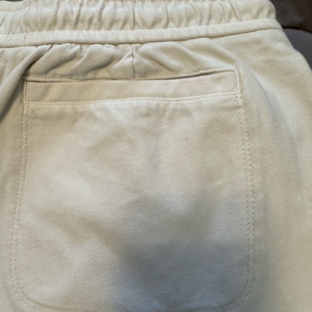 Athleta Women's Cream Athletic Shorts - Picture 5 of 5